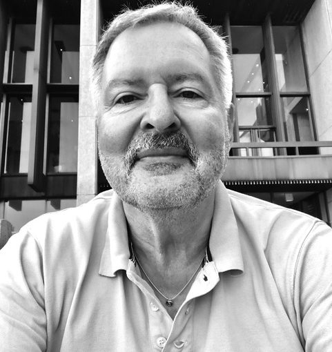 Learn more about SABAA.education – An interview with Ulrich Wünsch